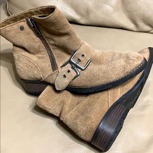 Dolce Vita suede booties